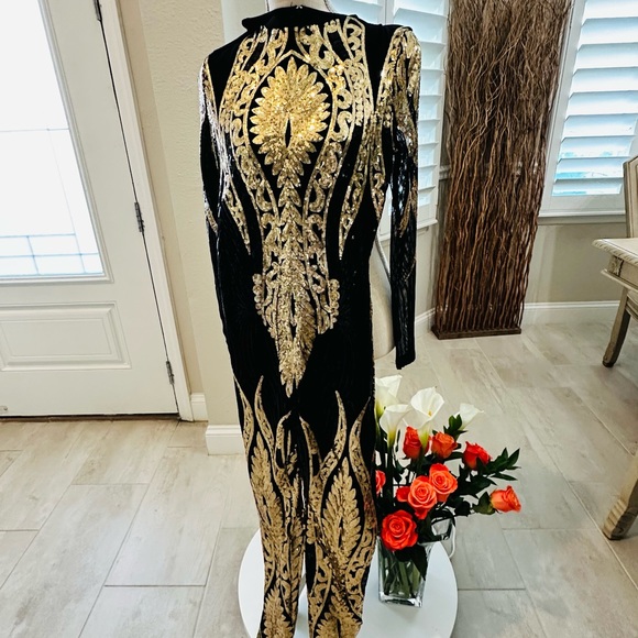 Boutique Dresses & Skirts - NWOT Formal Gold Sequins Jumpsuit